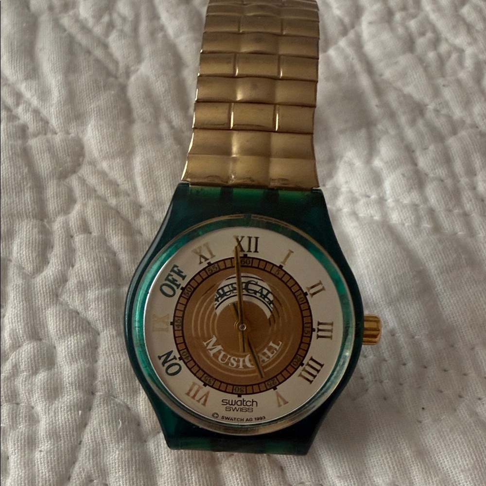 Vintage 1994 Swatch Green and Gold Roman Numeral Musical Watch